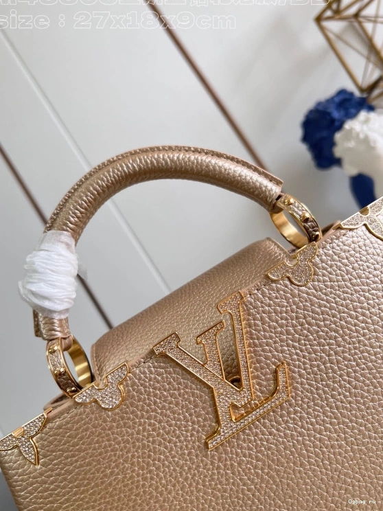 BB-27*18*9CM VUITTON CAPUCINES LOUIS 0713